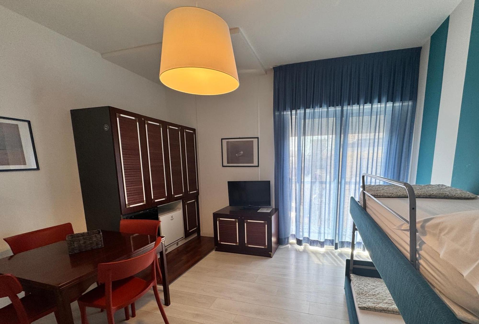 Regina Hotel 3*