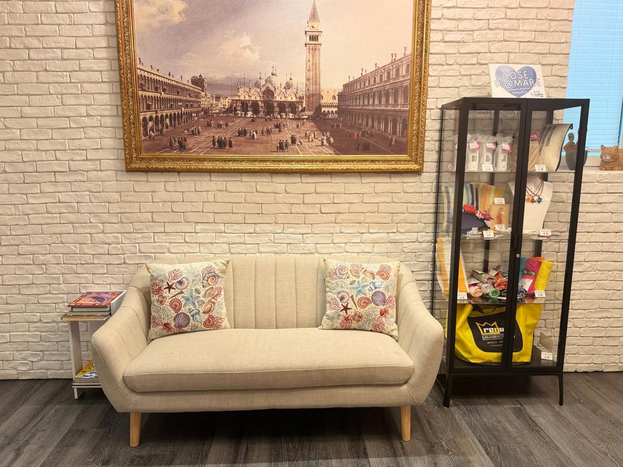 Regina Hotel 3*